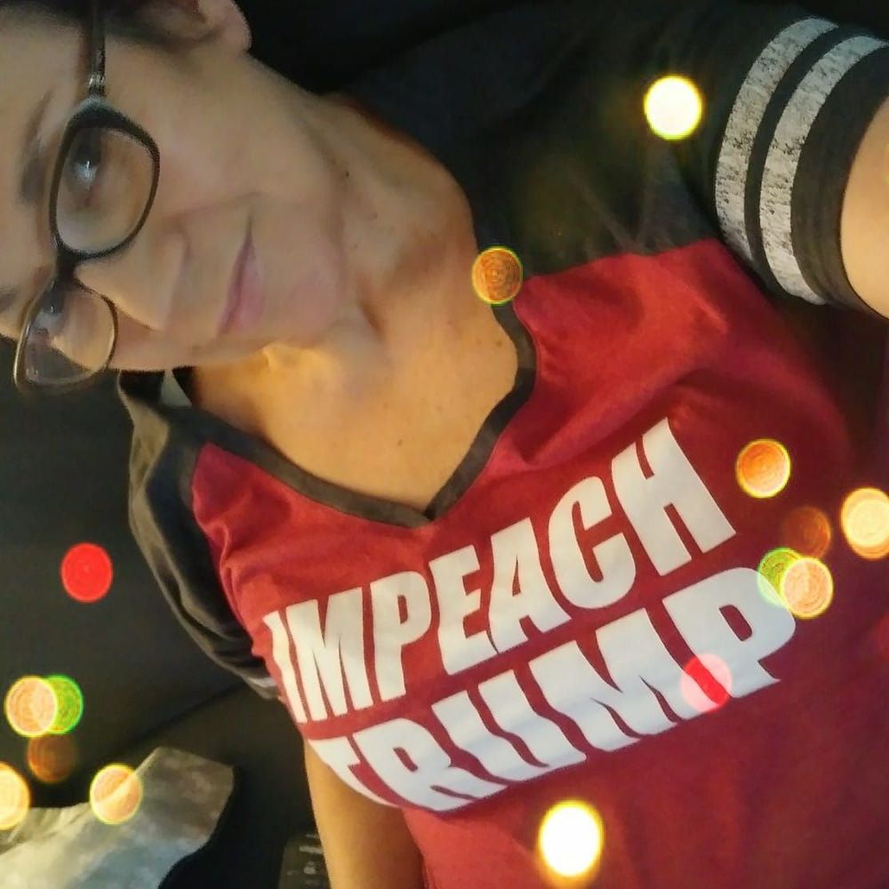 Meet your Posher, Monica